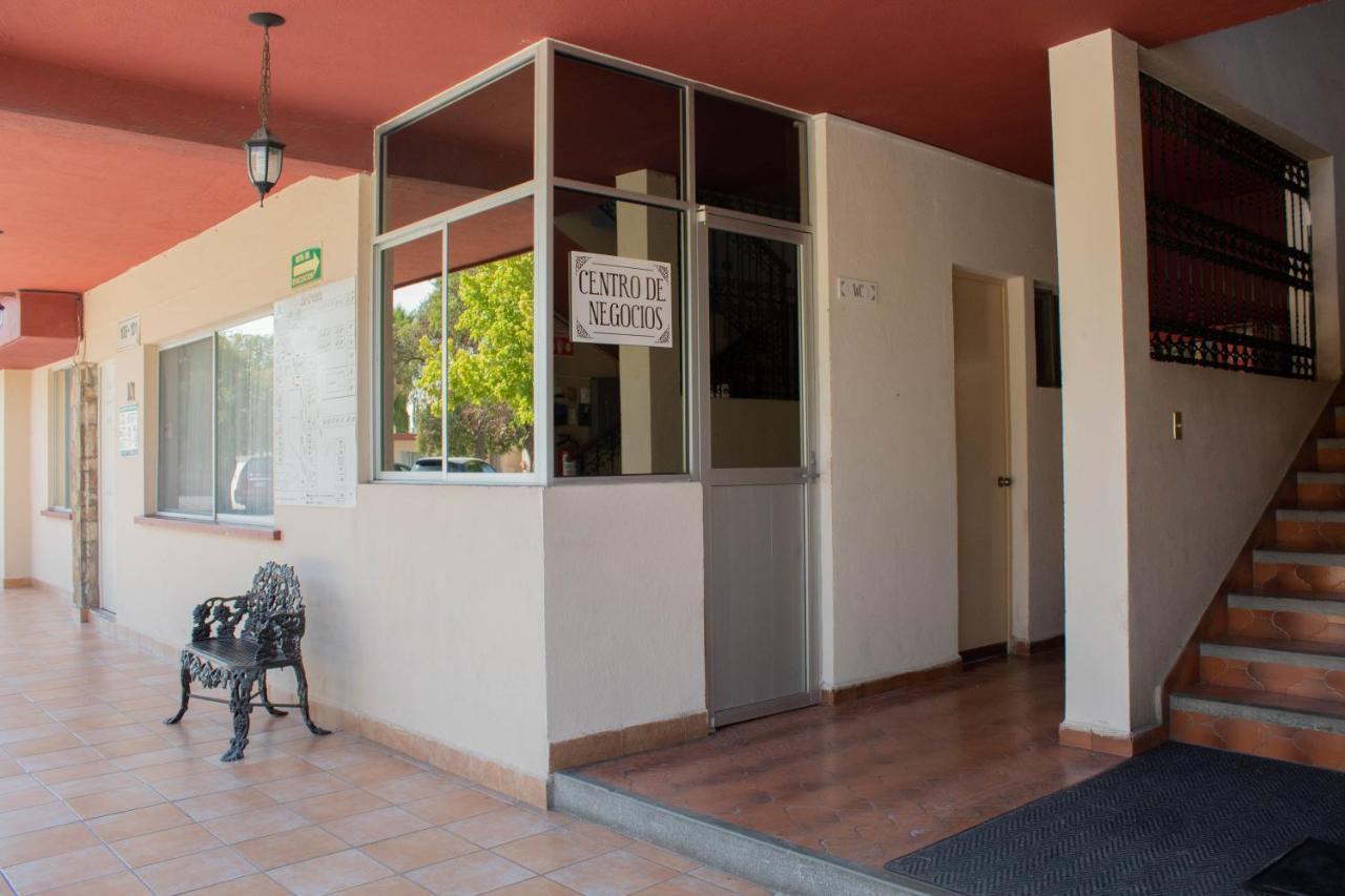 Hotel Huizache Saltillo Exterior foto