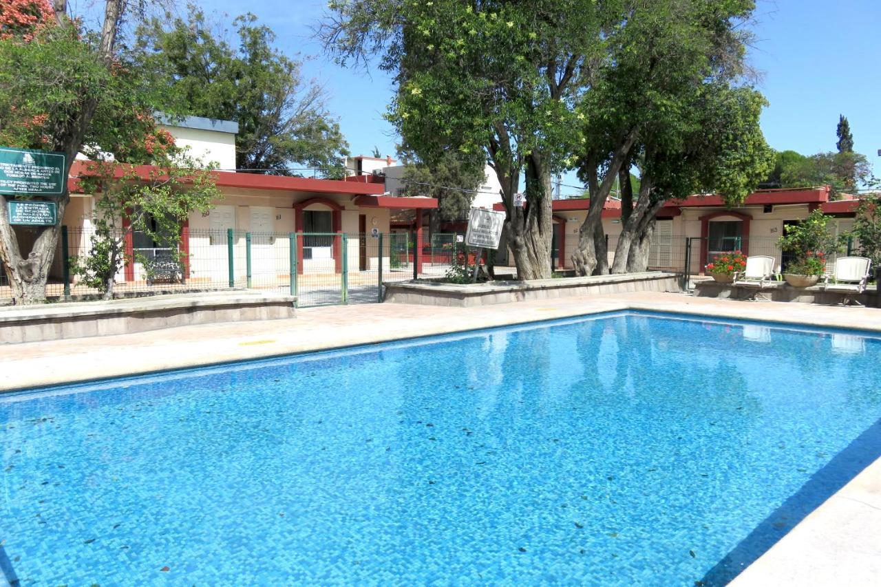 Hotel Huizache Saltillo Exterior foto